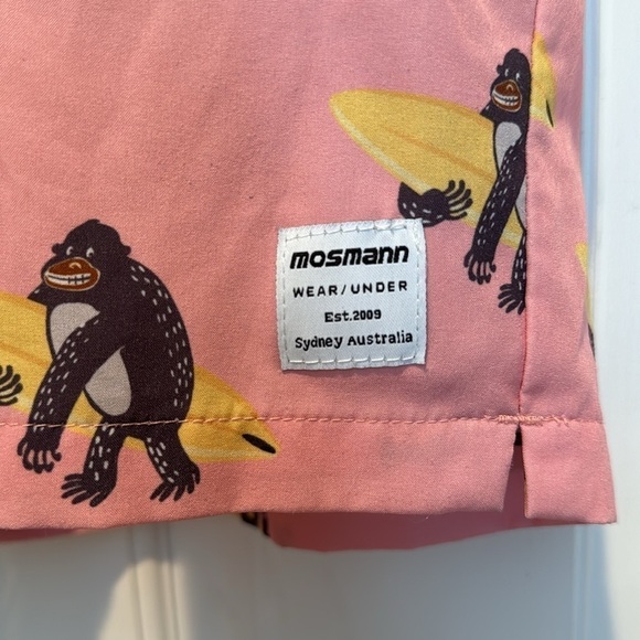 Mosmann 🔥sale🔥⭐️pink swim trunks with gorillas and surfboards - Picture 2 of 9